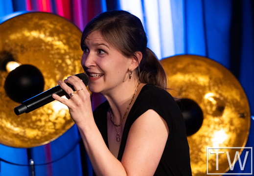 sentimentalseason-10