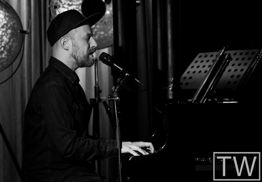 sentimentalseason-12